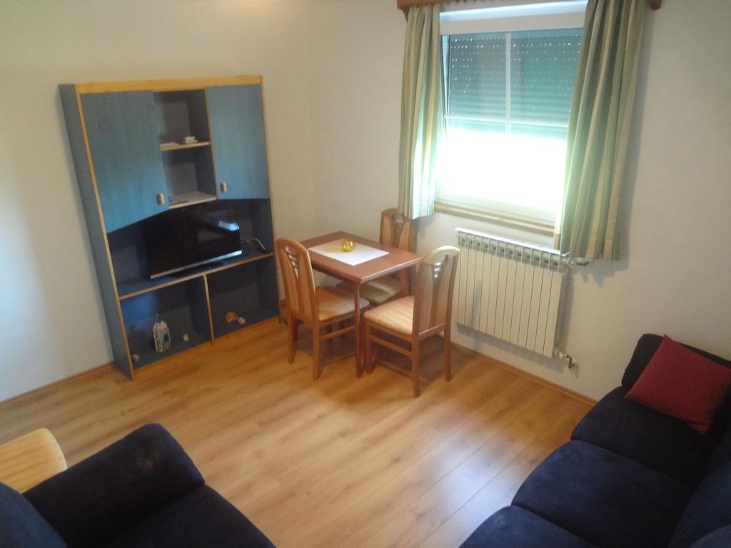 Apartments Zdravac Umag Eksteriør billede